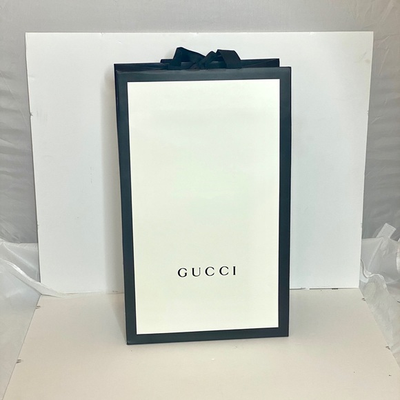 Gucci Empty Gift Bag with Black Ribbon Closure - Picture 4 of 7